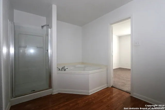 5810 Wildcat Canyon San Antonio, TX 78252