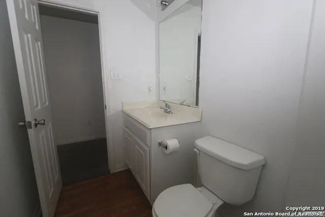 5810 Wildcat Canyon San Antonio, TX 78252