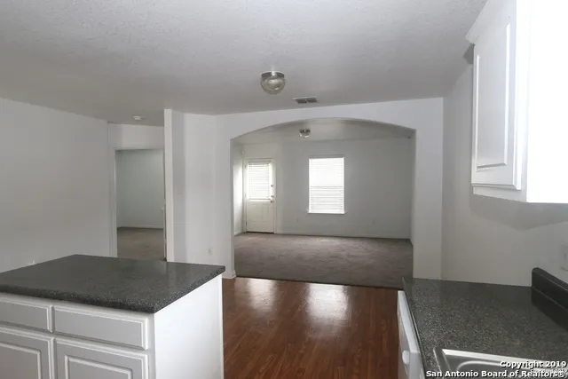 5810 Wildcat Canyon San Antonio, TX 78252