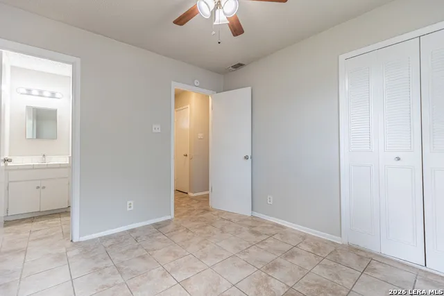 2306 FAIRHILL ST San Antonio, TX 78228