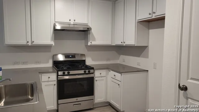 2508 Sweet Olive New Braunfels, TX 78130