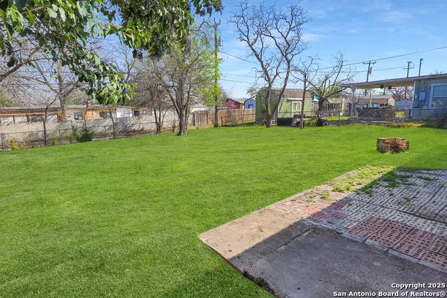 215 Birchwood Dr San Antonio, TX 78213