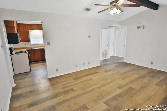215 Birchwood Dr San Antonio, TX 78213
