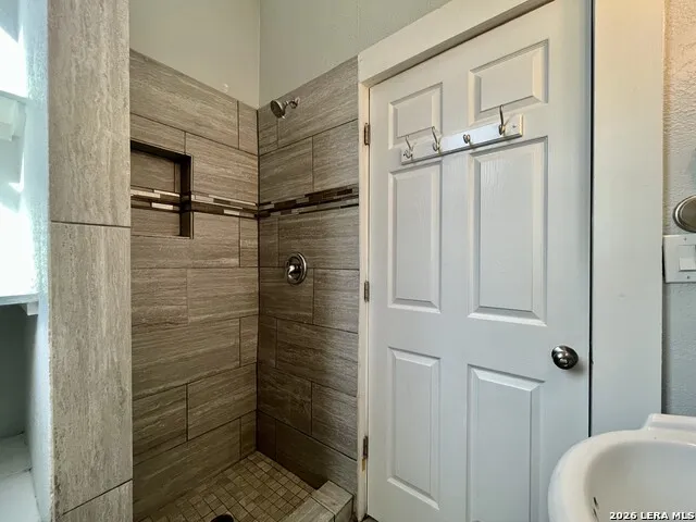 506 W Drexel Ave Unit 1 San Antonio, TX 78210