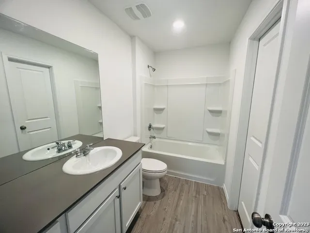 2505 Sweet Olive New Braunfels, TX 78130