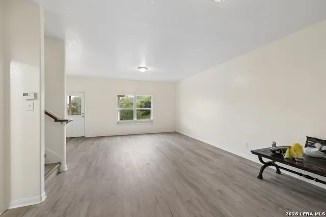 6102 BEAR MDW San Antonio, TX 78222