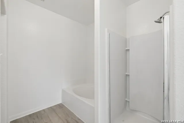 6102 BEAR MDW San Antonio, TX 78222