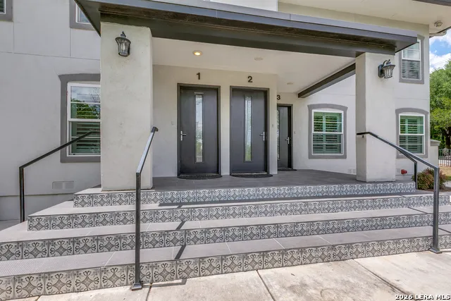 488 E Olmos Unit 1 Olmos Park, TX 78212