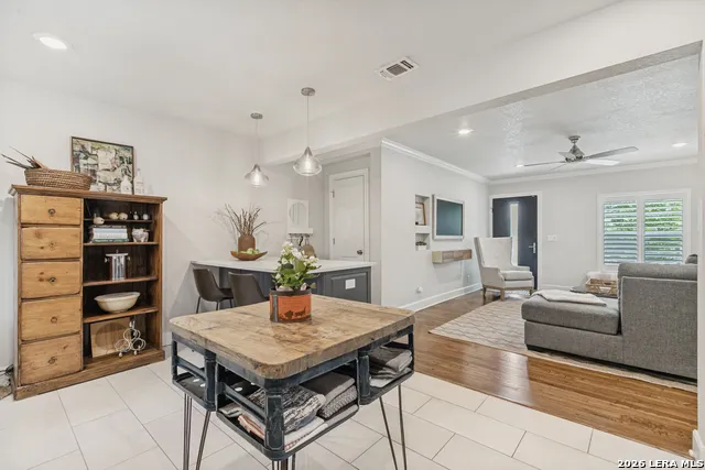 488 E Olmos Unit 1 Olmos Park, TX 78212
