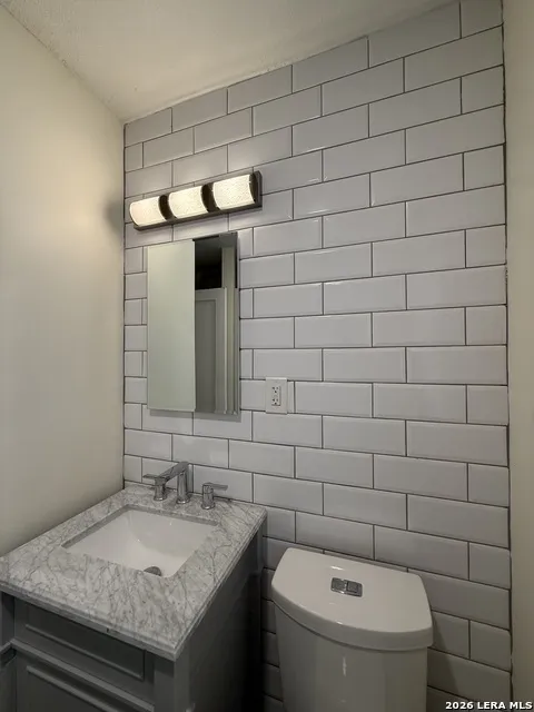 123 MARCIA PL Unit 2 Alamo Heights, TX 78209