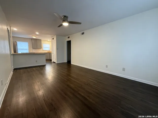 123 MARCIA PL Unit 2 Alamo Heights, TX 78209