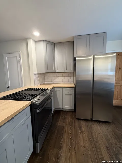 123 MARCIA PL Unit 2 Alamo Heights, TX 78209
