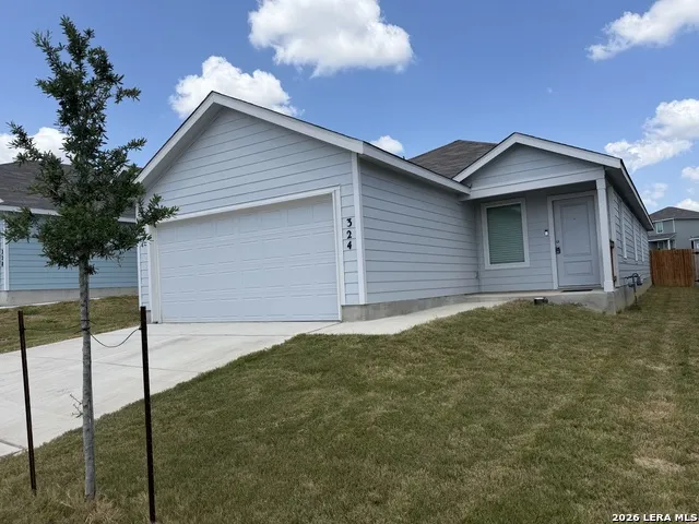 324 Kayden Marion, TX 78124