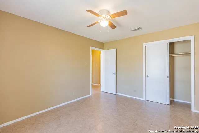 4414 Valleybrook San Antonio, TX 78238