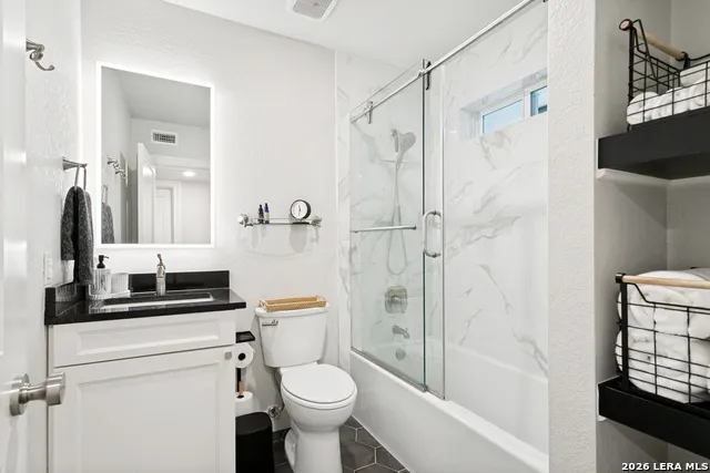 488 E Olmos Unit 3 Olmos Park, TX 78212