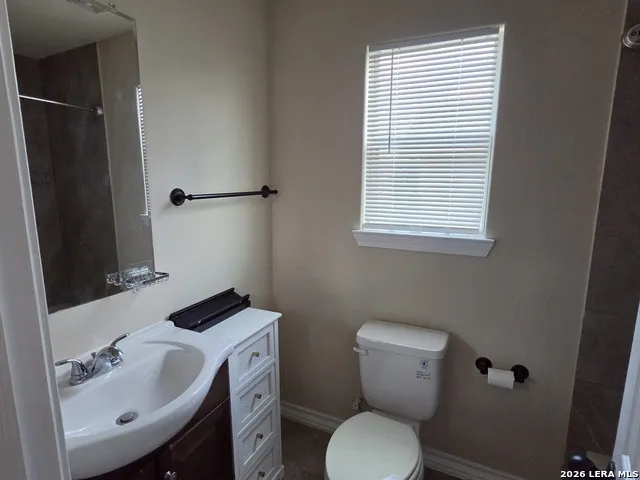610 Meadow Arbor Ln Unit 2 Universal City, TX 78148