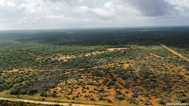 1365 Ranch Road 6252B Laredo, TX 78045