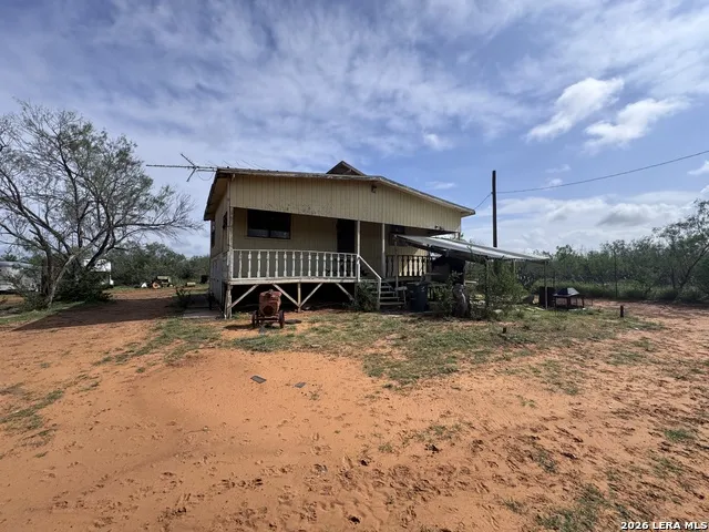 1365 Ranch Road 6252B Laredo, TX 78045