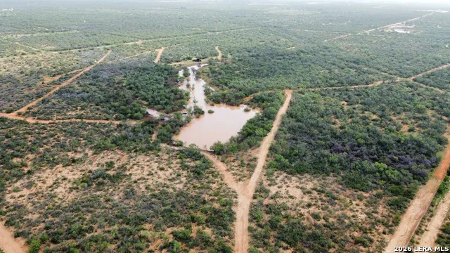 1365 Ranch Road 6252B Laredo, TX 78045