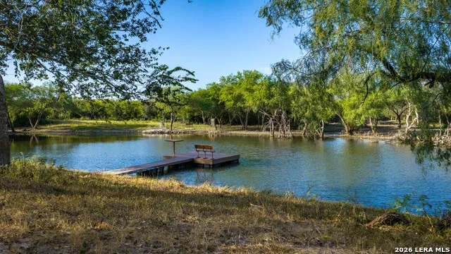 5775 County Road 308 Orange Grove, TX 78373