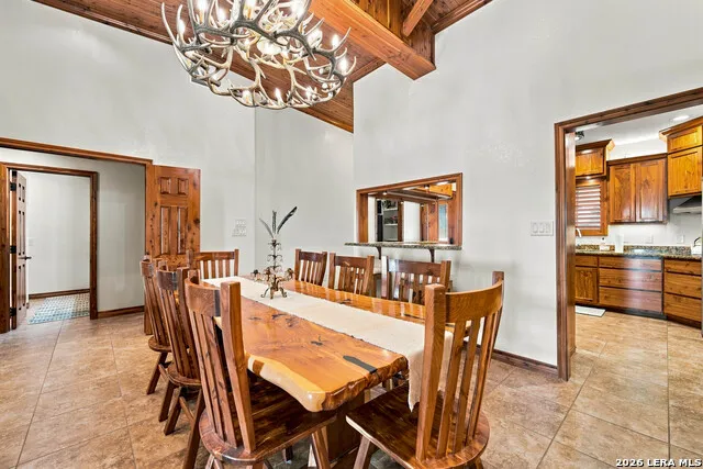 5775 County Road 308 Orange Grove, TX 78373