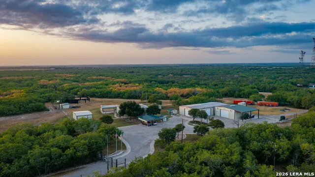 5775 County Road 308 Orange Grove, TX 78373
