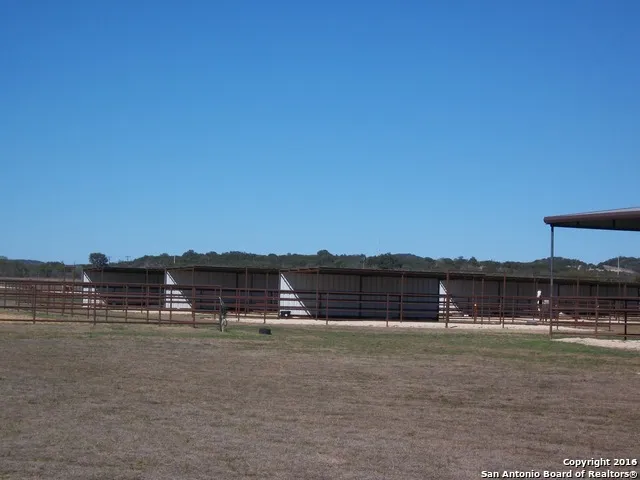 11217 FM 470 Tarpley, TX 78883