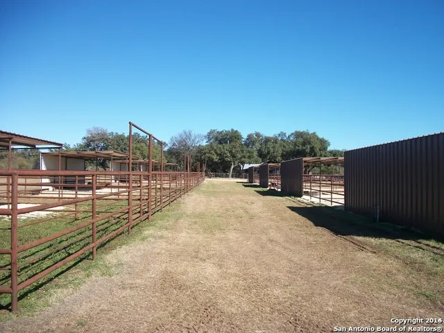 11217 FM 470 Tarpley, TX 78883