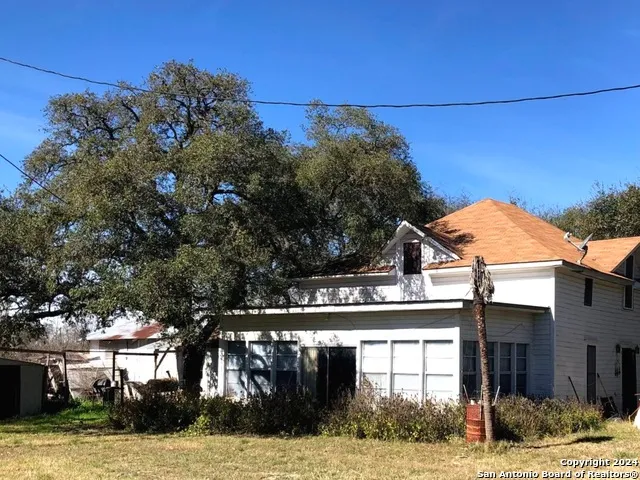 593 FM 481 Uvalde, TX 78801