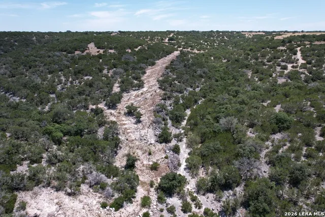 129 Sd 23043 Rocksprings, TX 78880