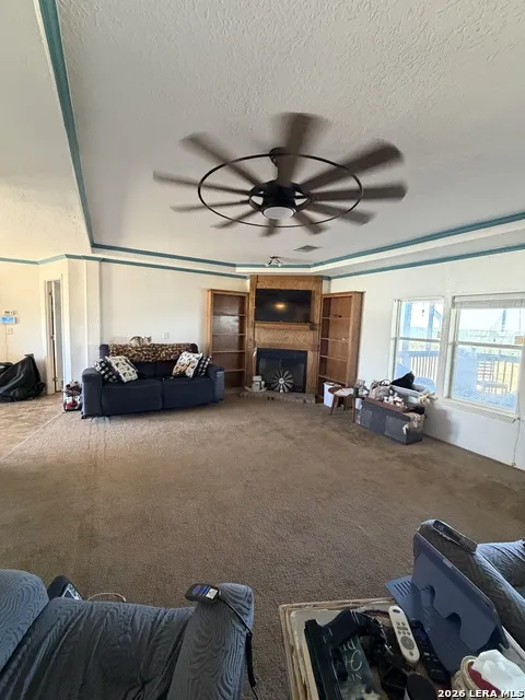 129 Sd 23043 Rocksprings, TX 78880