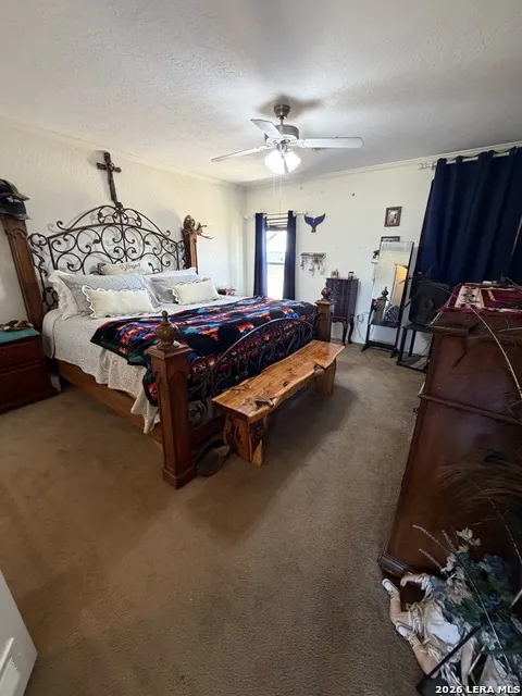 129 Sd 23043 Rocksprings, TX 78880