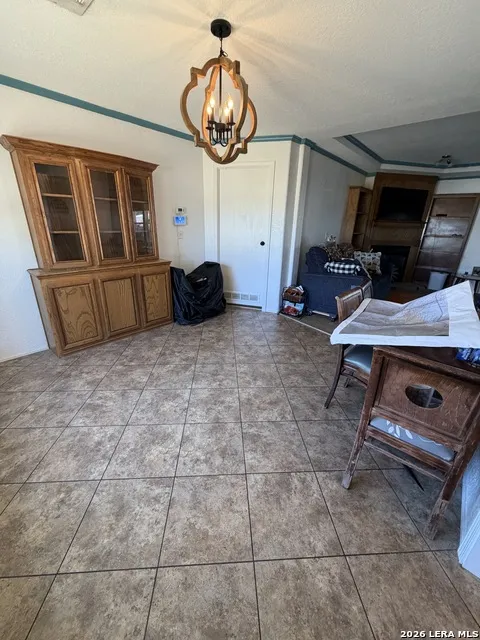 129 Sd 23043 Rocksprings, TX 78880