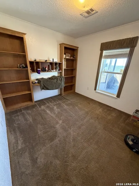 129 Sd 23043 Rocksprings, TX 78880