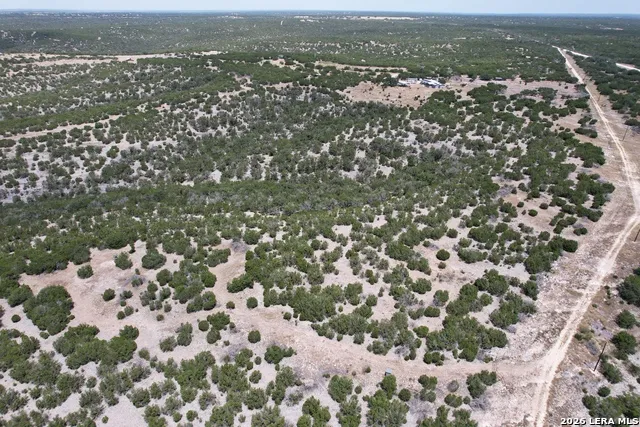 129 Sd 23043 Rocksprings, TX 78880