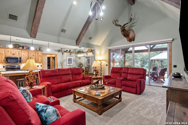 195 Kamira Drive Kerrville, TX 78028