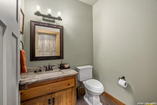 195 Kamira Drive Kerrville, TX 78028