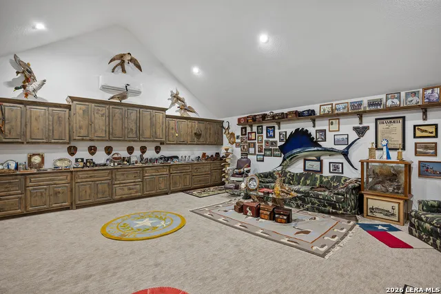 195 Kamira Drive Kerrville, TX 78028