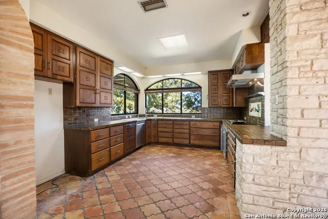 2650 Bandera Hwy E Kerrville, TX 78028