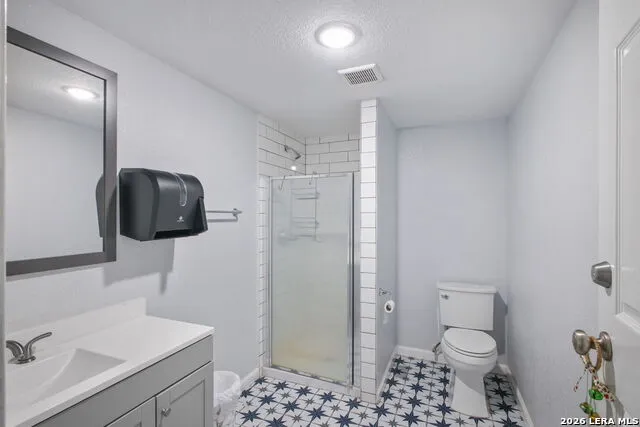 319 LOS INDIOS RD Boerne, TX 78006