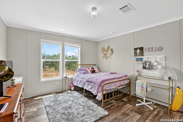 622 County Road 460 Stockdale, TX 78160