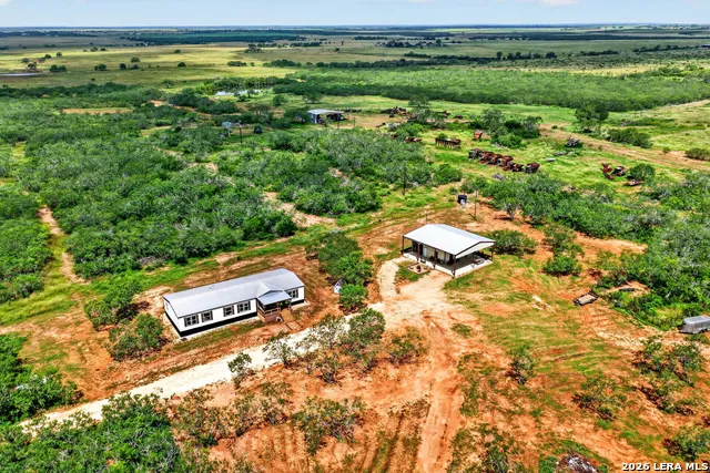 622 County Road 460 Stockdale, TX 78160