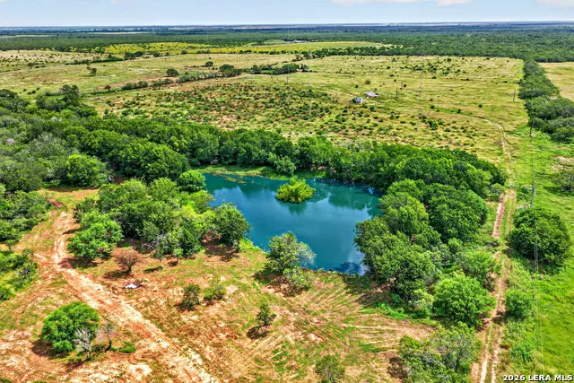 622 County Road 460 Stockdale, TX 78160