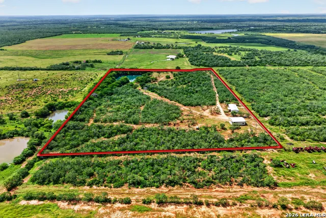 622 County Road 460 Stockdale, TX 78160