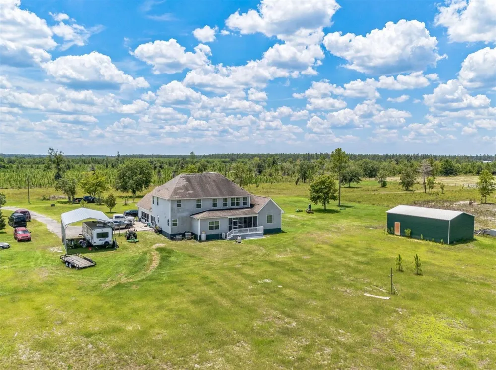 732 SE SIDE WHEEL TRAIL Lee, FL 32059