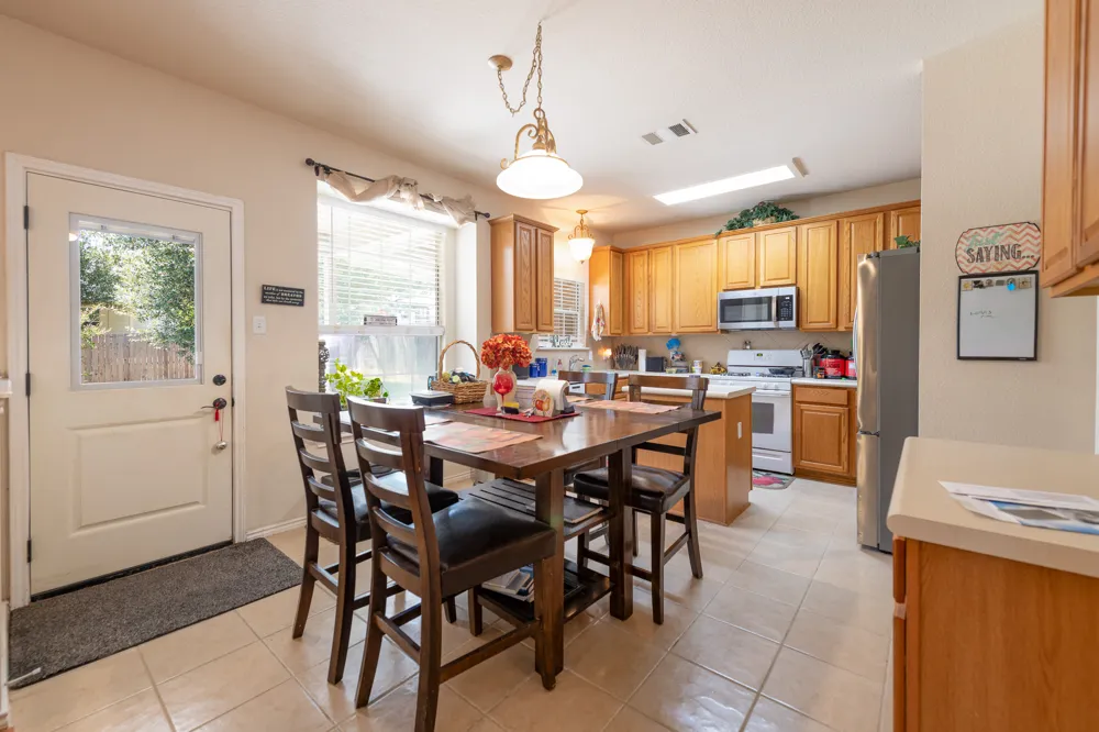 2909 Fleet Drive Austin, TX 78748