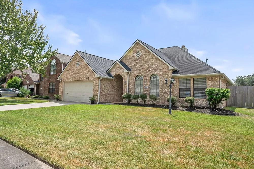 1802 Barbara Court Deer Park, TX 77536