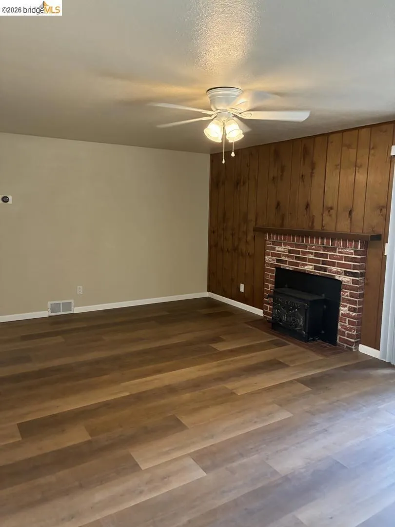 1280 Dodd CT Merced, CA 95341