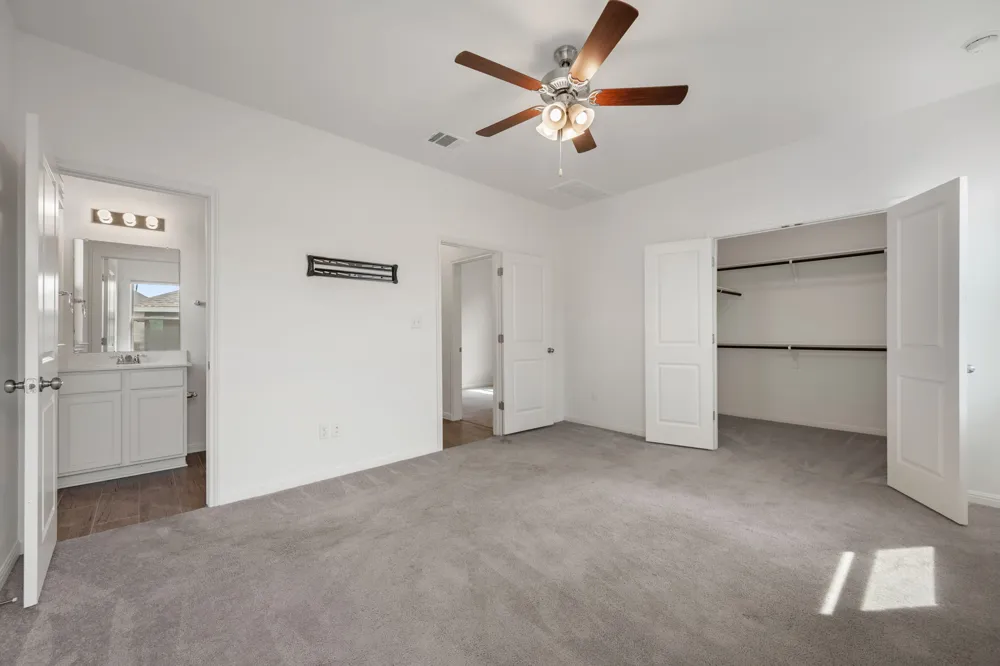 2805 Seneca Path #31 Leander, TX 78641