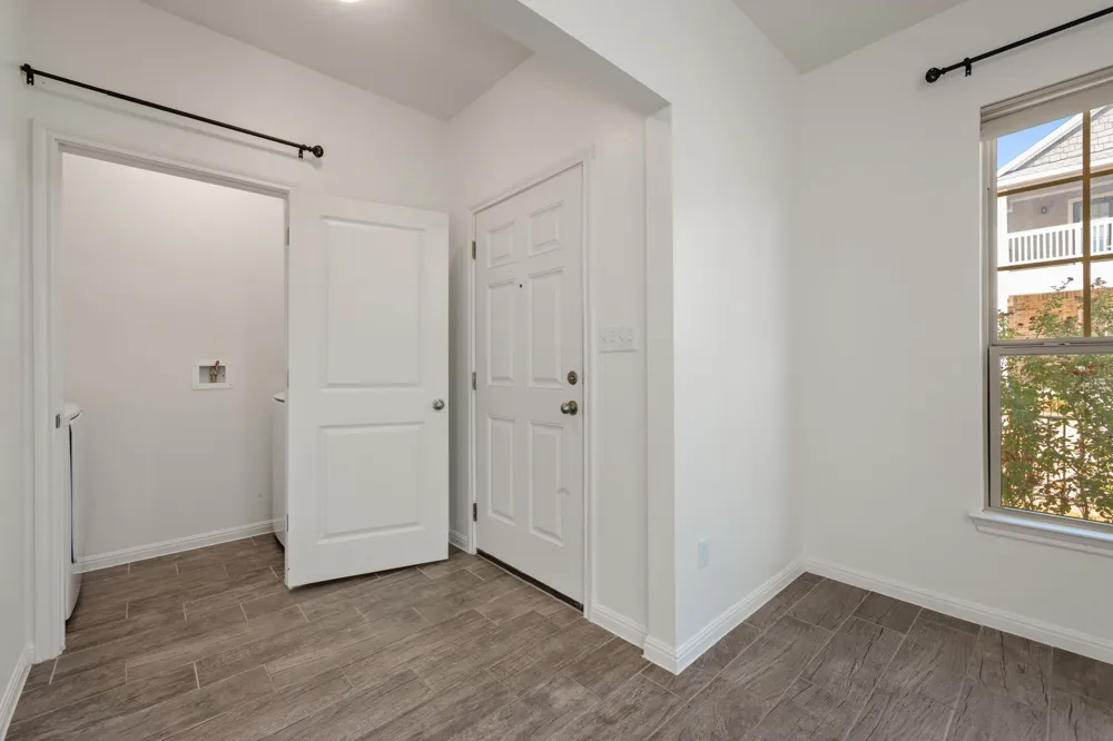 2805 Seneca Path #31 Leander, TX 78641